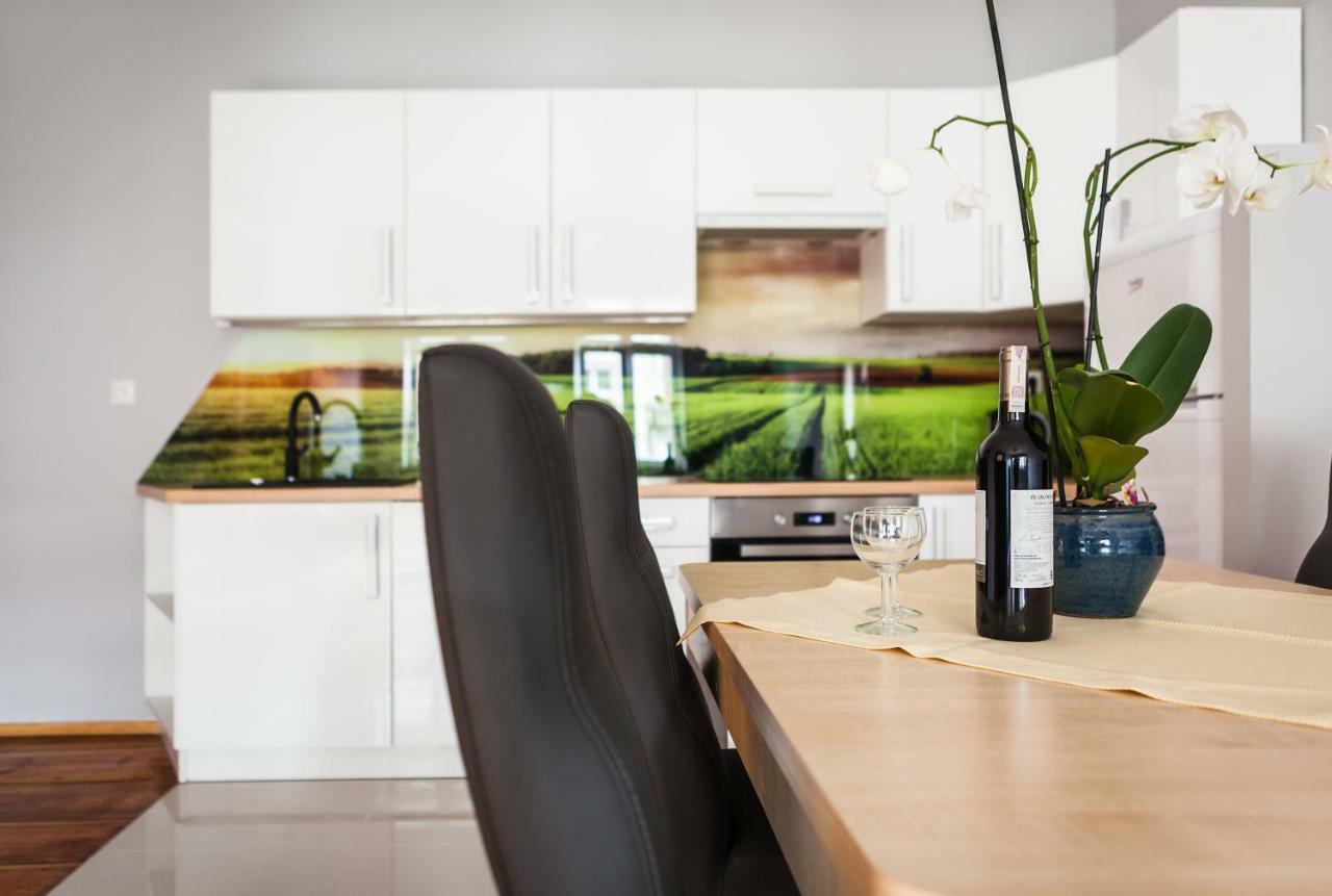 Apartmán Czar Garbar Poznaň Exteriér fotografie